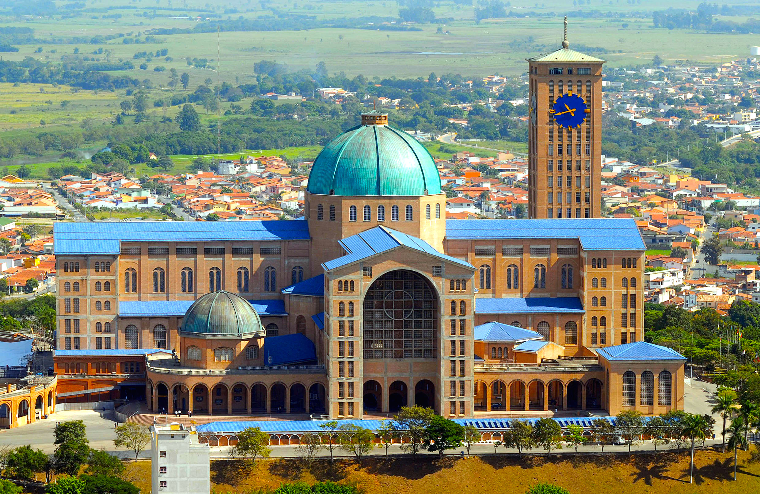 Imagem da Catedral Basílica de Nossa Senhora Aparecida